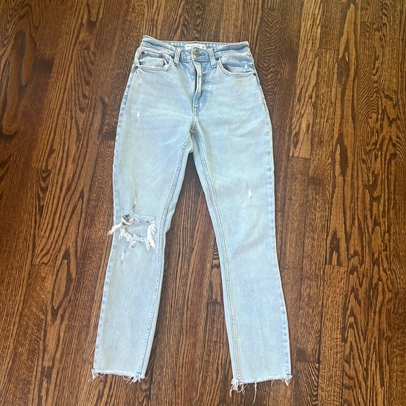 A&F Curve Love Skinny Ankle Jeans - Picture 2 of 6